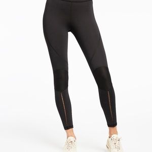 NEW- SHIFT LEGGING - BLACK- Size Large